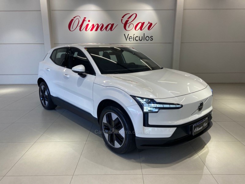 EX30 CORE EXTENDED RANGE - 2025 - FLORES DA CUNHA