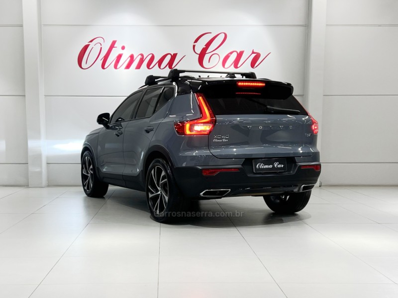 XC 40 2.0 T5 GASOLINA R-DESIGN AWD GEARTRONIC - 2020 - FLORES DA CUNHA