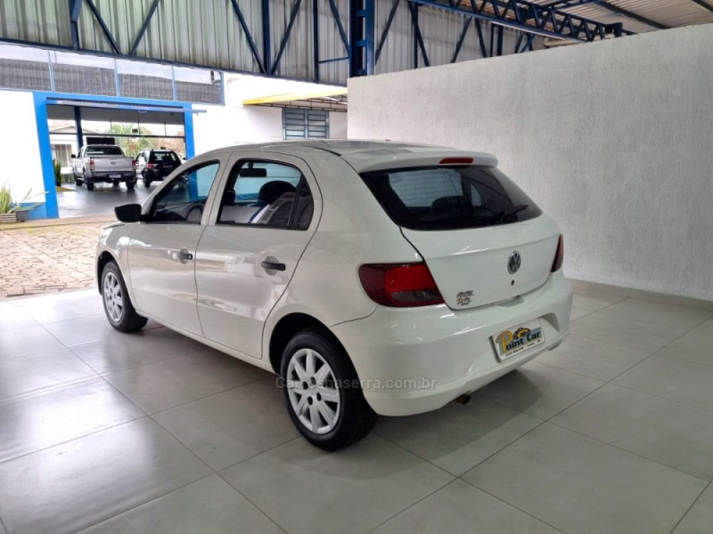GOL 1.0 MI 8V FLEX 4P MANUAL G.V - 2011 - VACARIA