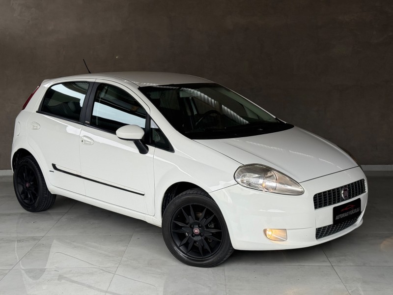 PUNTO 1.6 ESSENCE 16V FLEX 4P AUTOMATIZADO - 2012 - CAXIAS DO SUL