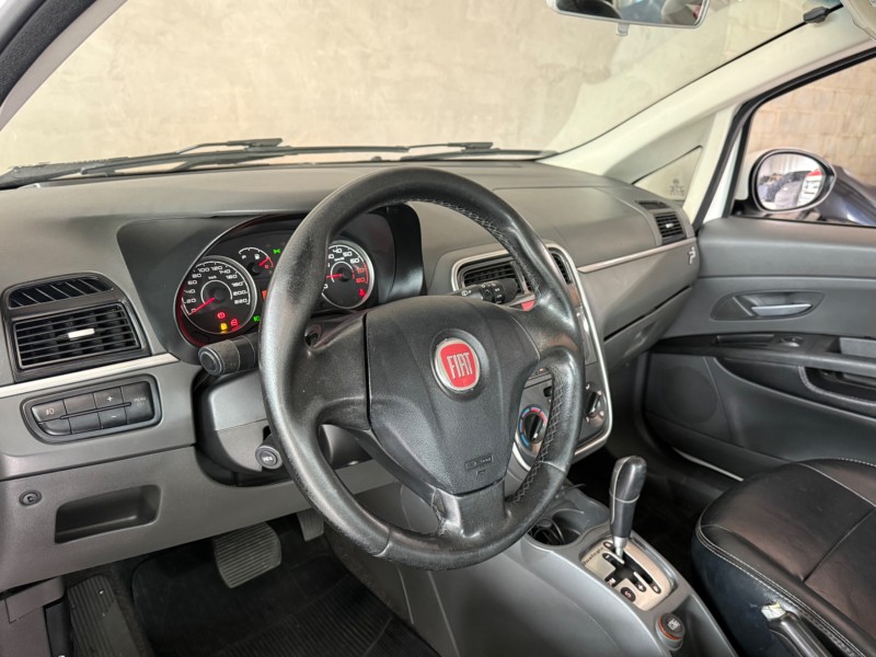 PUNTO 1.6 ESSENCE 16V FLEX 4P AUTOMATIZADO - 2012 - CAXIAS DO SUL