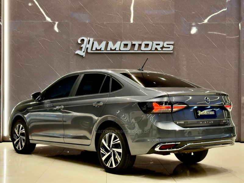 VIRTUS 1.0 200 TSI HIGHLINE AUTOMÁTICO - 2025 - CAXIAS DO SUL