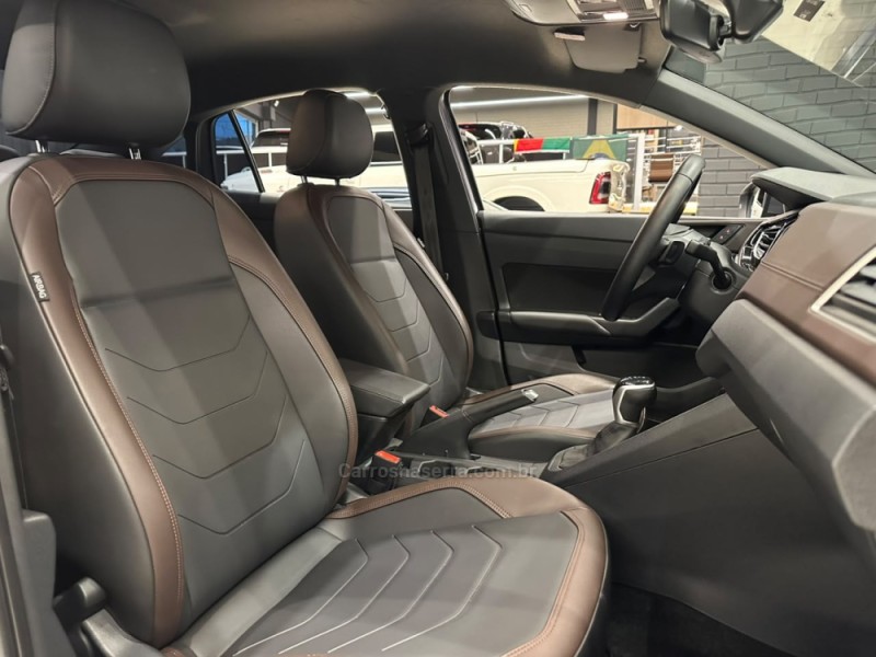 VIRTUS 1.0 200 TSI HIGHLINE AUTOMÁTICO - 2025 - CAXIAS DO SUL