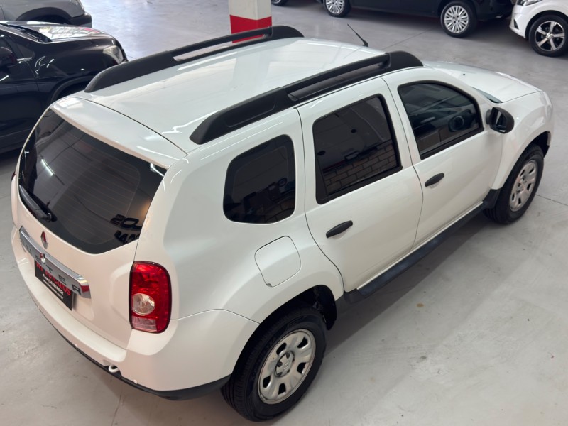 DUSTER 1.6 EXPRESSION 4X2 16V FLEX 4P MANUAL - 2014 - CAXIAS DO SUL