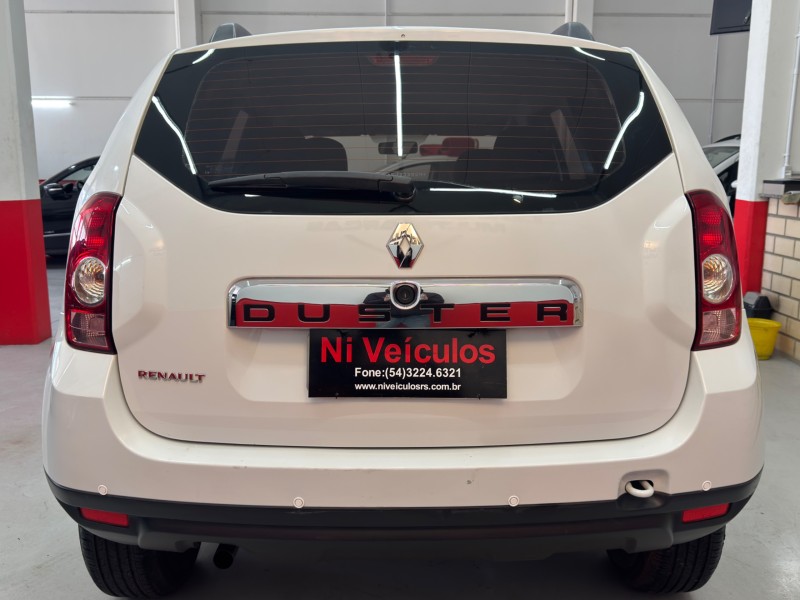 DUSTER 1.6 EXPRESSION 4X2 16V FLEX 4P MANUAL - 2014 - CAXIAS DO SUL