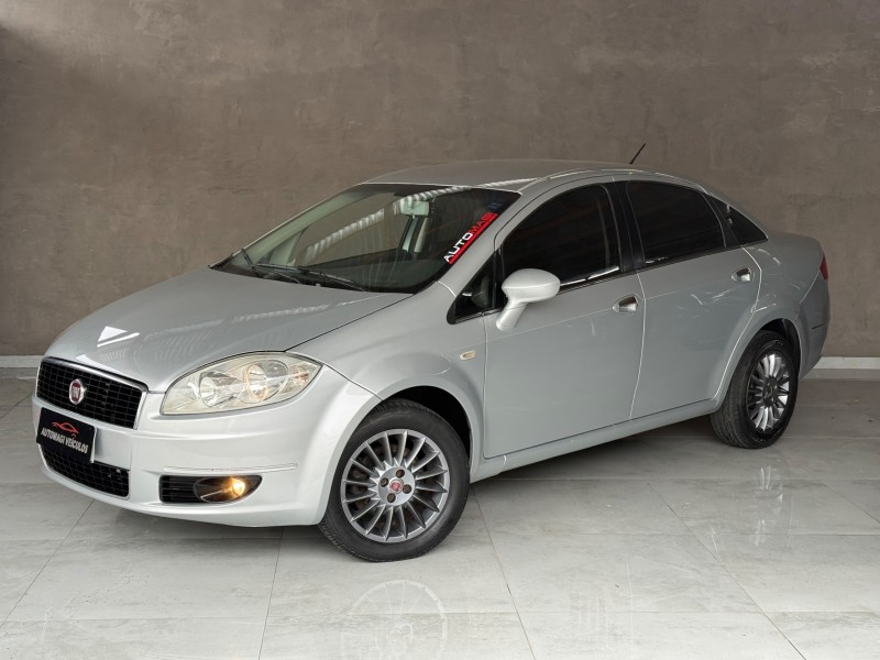 linea 1.8 hlx 16v flex 4p automatizado 2011 caxias do sul