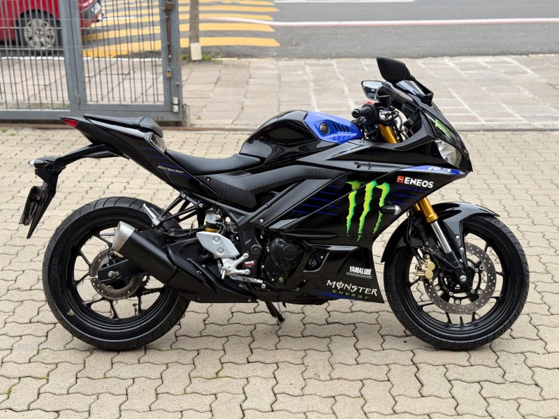 YZF R3 MONSTER - 2023 - BENTO GONçALVES