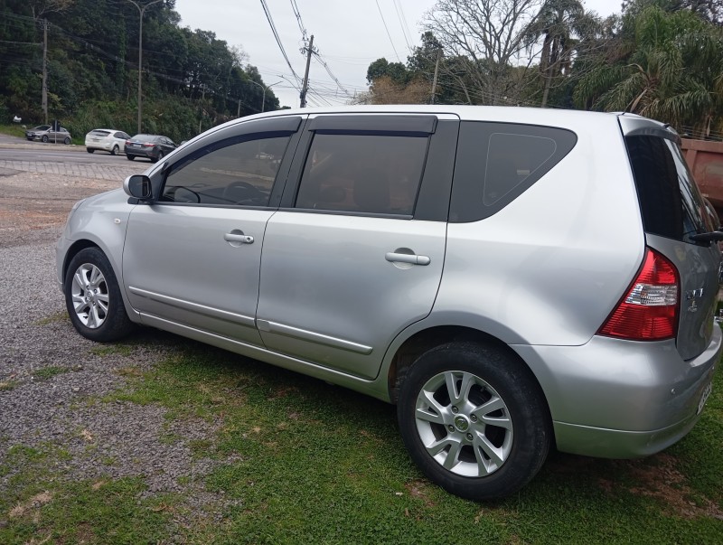 LIVINA 1.8 S 16V FLEX 4P AUTOMÁTICO - 2013 - CAXIAS DO SUL