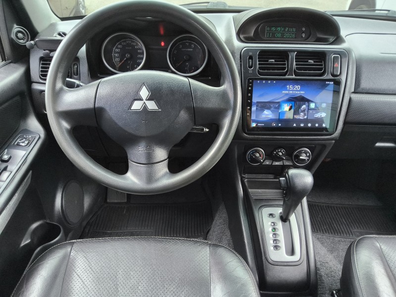 PAJERO TR4 2.0 4X2 16V 140CV FLEX 4P AUTOMÁTICO - 2012 - SãO SEBASTIãO DO CAí