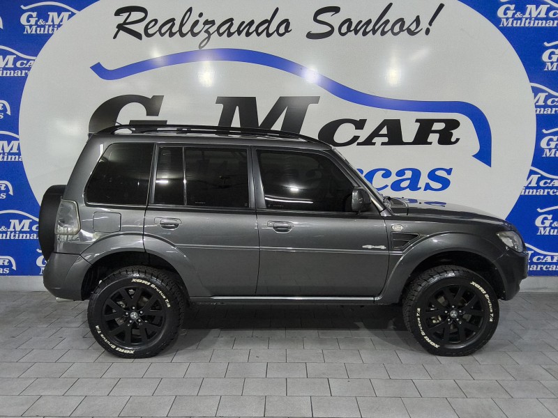 PAJERO TR4 2.0 4X2 16V 140CV FLEX 4P AUTOMÁTICO - 2012 - SãO SEBASTIãO DO CAí