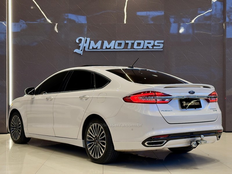 FUSION 2.0 TITANIUM AWD 16V GASOLINA 4P AUTOMÁTICO - 2017 - CAXIAS DO SUL
