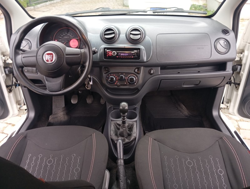 UNO 1.4 EVO SPORTING 8V FLEX 4P MANUAL - 2014 - CAXIAS DO SUL