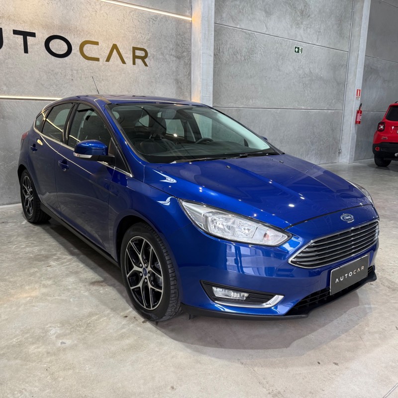 FOCUS 2.0 TITANIUM HATCH 16V FLEX 4P AUTOMÁTICO - 2016 - CAXIAS DO SUL