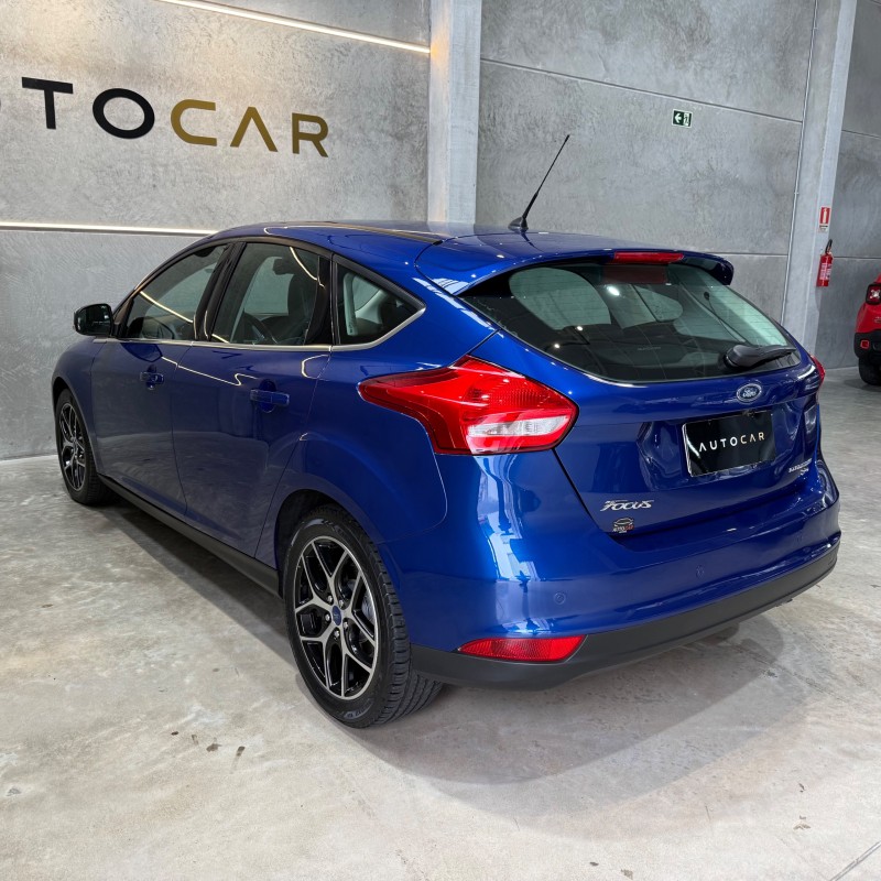 FOCUS 2.0 TITANIUM HATCH 16V FLEX 4P AUTOMÁTICO - 2016 - CAXIAS DO SUL