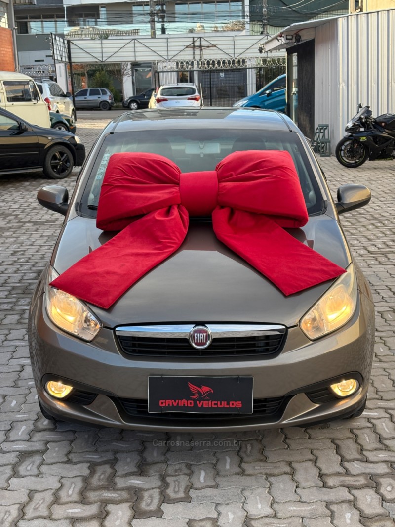 GRAND SIENA 1.4 MPI ATTRACTIVE 8V FLEX 4P MANUAL - 2014 - CAXIAS DO SUL