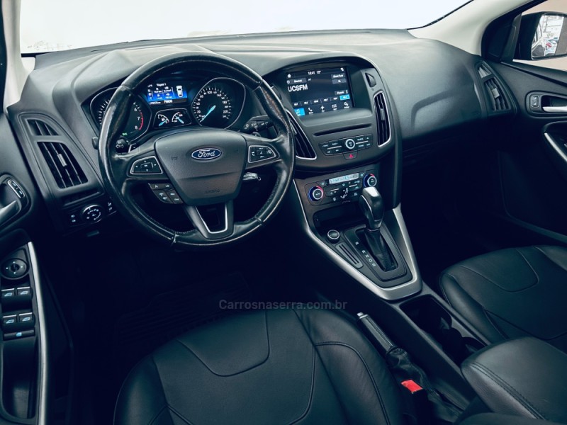 FOCUS 2.0 SE PLUS FASTBACK 16V FLEX 4P AUTOMÁTICO - 2018 - CAXIAS DO SUL
