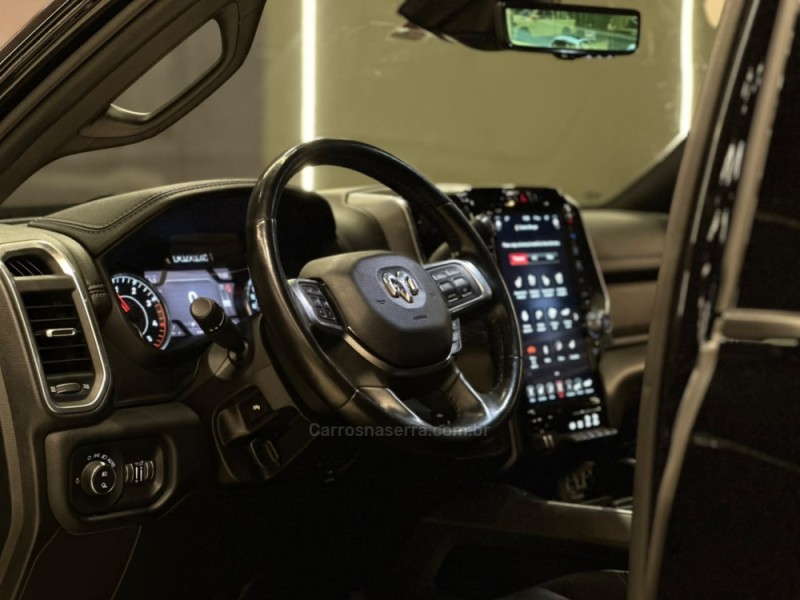 2500 LARAMIE 6.7 NIGHT ED TURBO CD 4X4 DIESEL 4P AUTOMÁTICO - 2021 - CAXIAS DO SUL