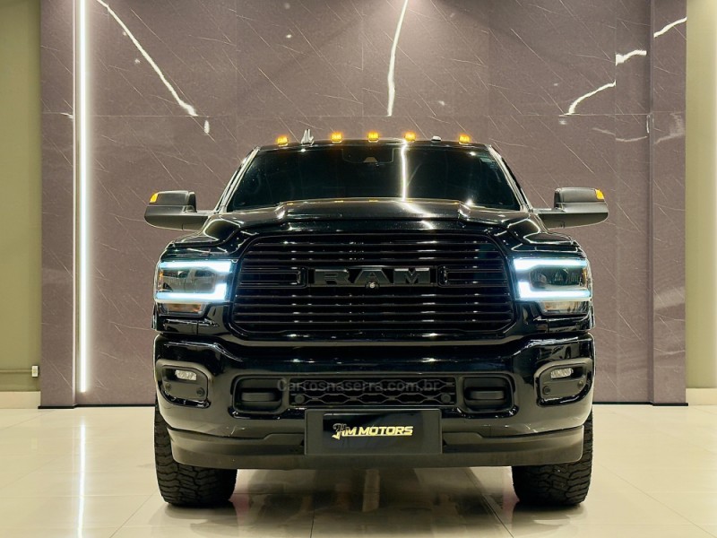 2500 LARAMIE 6.7 NIGHT ED TURBO CD 4X4 DIESEL 4P AUTOMÁTICO - 2021 - CAXIAS DO SUL