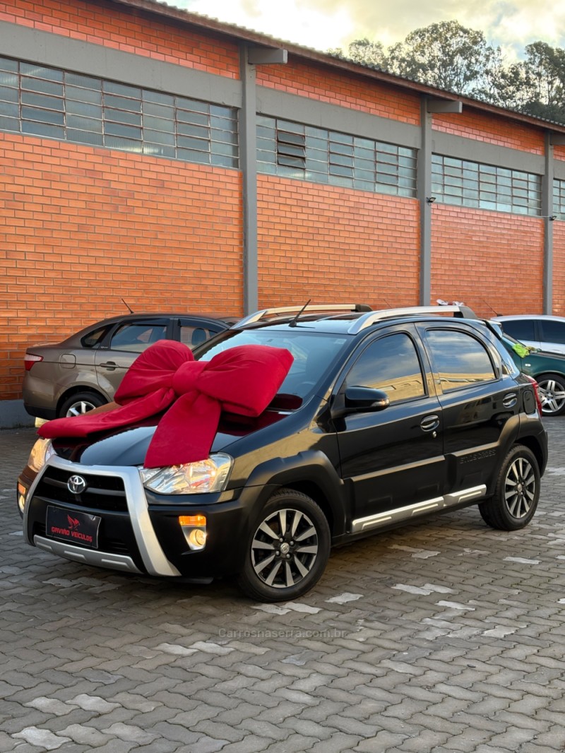 etios cross 1.5 16v flex 4p manual 2014 caxias do sul