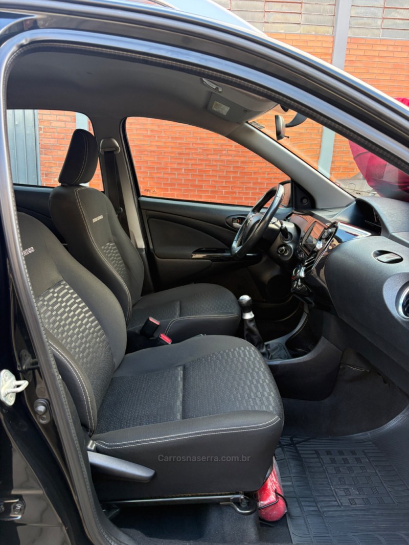 ETIOS CROSS 1.5 16V FLEX 4P MANUAL - 2014 - CAXIAS DO SUL
