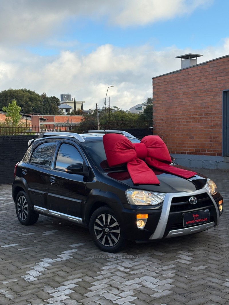ETIOS CROSS 1.5 16V FLEX 4P MANUAL - 2014 - CAXIAS DO SUL