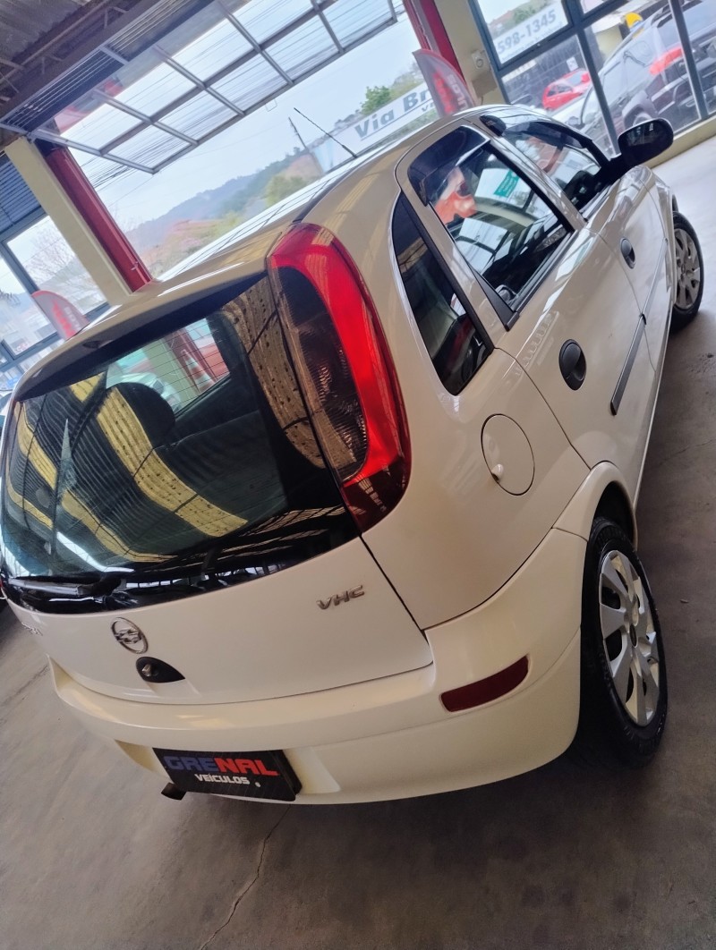 CORSA 1.0 MPFI MAXX 8V GASOLINA 4P MANUAL - 2004 - CAMPO BOM
