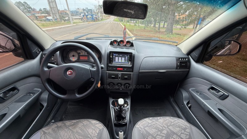 PALIO 1.8 MPI ADVENTURE WEEKEND 8V FLEX 4P MANUAL - 2010 - VACARIA