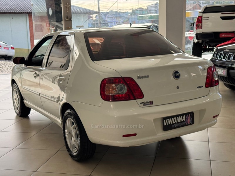 SIENA 1.8 MPI HLX 8V FLEX 4P MANUAL - 2005 - FLORES DA CUNHA