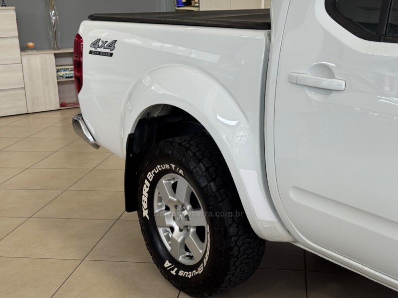 FRONTIER 2.5 S 4X4 CD TURBO ELETRONIC DIESEL 4P MANUAL - 2014 - FLORES DA CUNHA