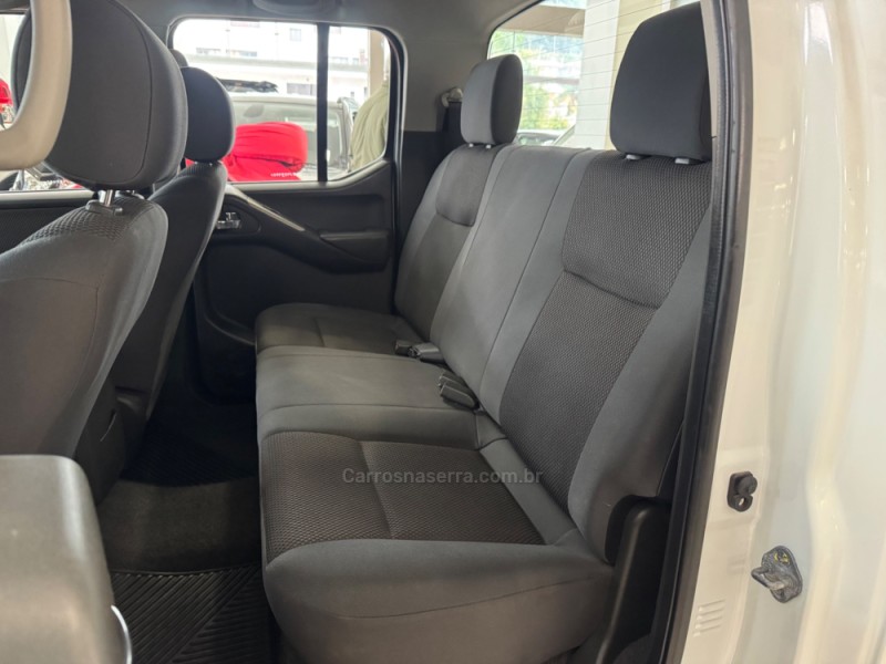 FRONTIER 2.5 S 4X4 CD TURBO ELETRONIC DIESEL 4P MANUAL - 2014 - FLORES DA CUNHA