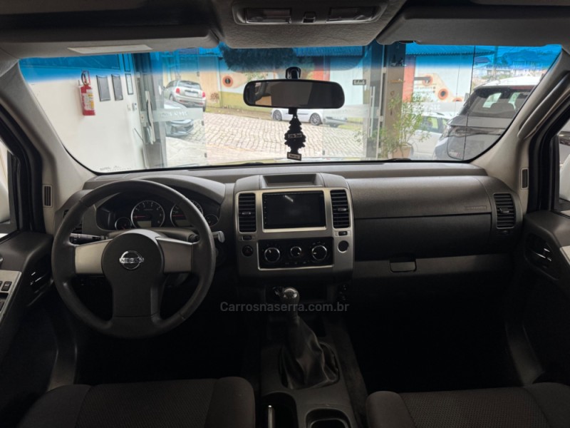 FRONTIER 2.5 S 4X4 CD TURBO ELETRONIC DIESEL 4P MANUAL - 2014 - FLORES DA CUNHA