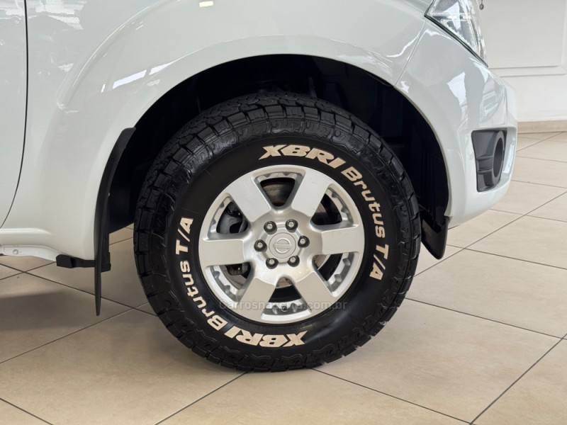 FRONTIER 2.5 S 4X4 CD TURBO ELETRONIC DIESEL 4P MANUAL - 2014 - FLORES DA CUNHA