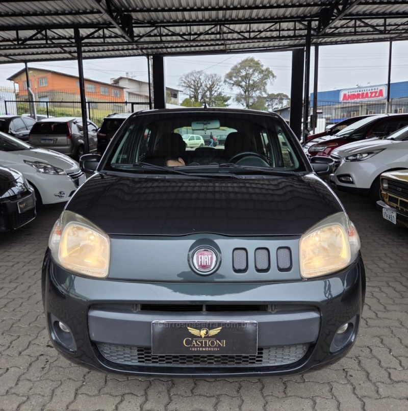 UNO 1.0 VIVACE 8V FLEX 4P MANUAL - 2013 - CAXIAS DO SUL