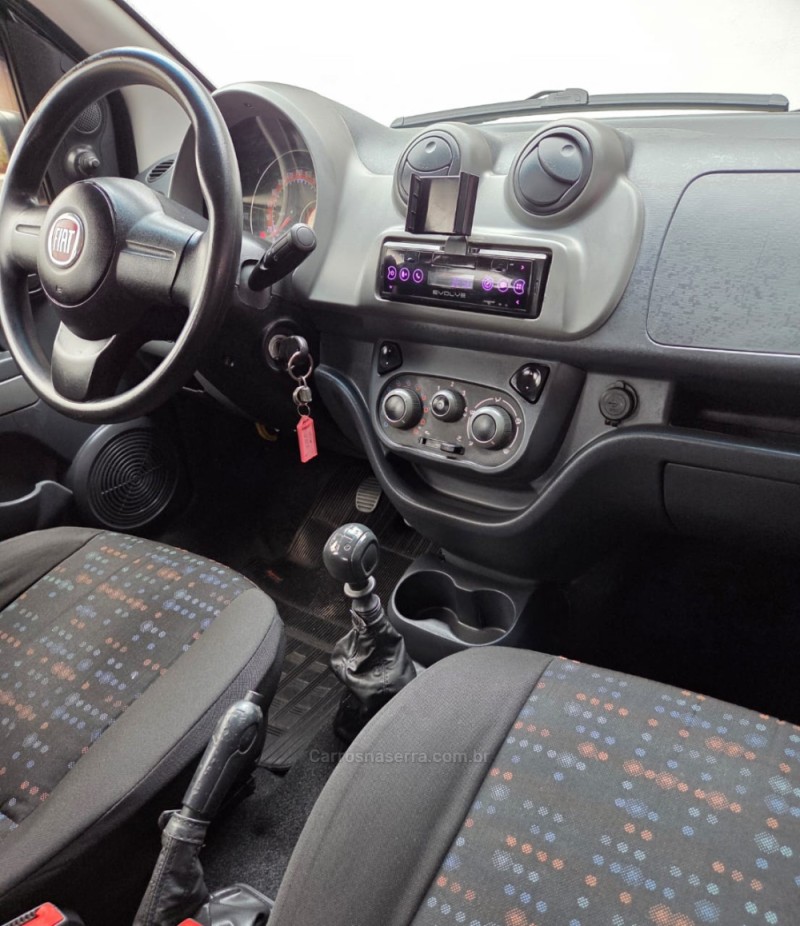 UNO 1.0 VIVACE 8V FLEX 4P MANUAL - 2013 - CAXIAS DO SUL