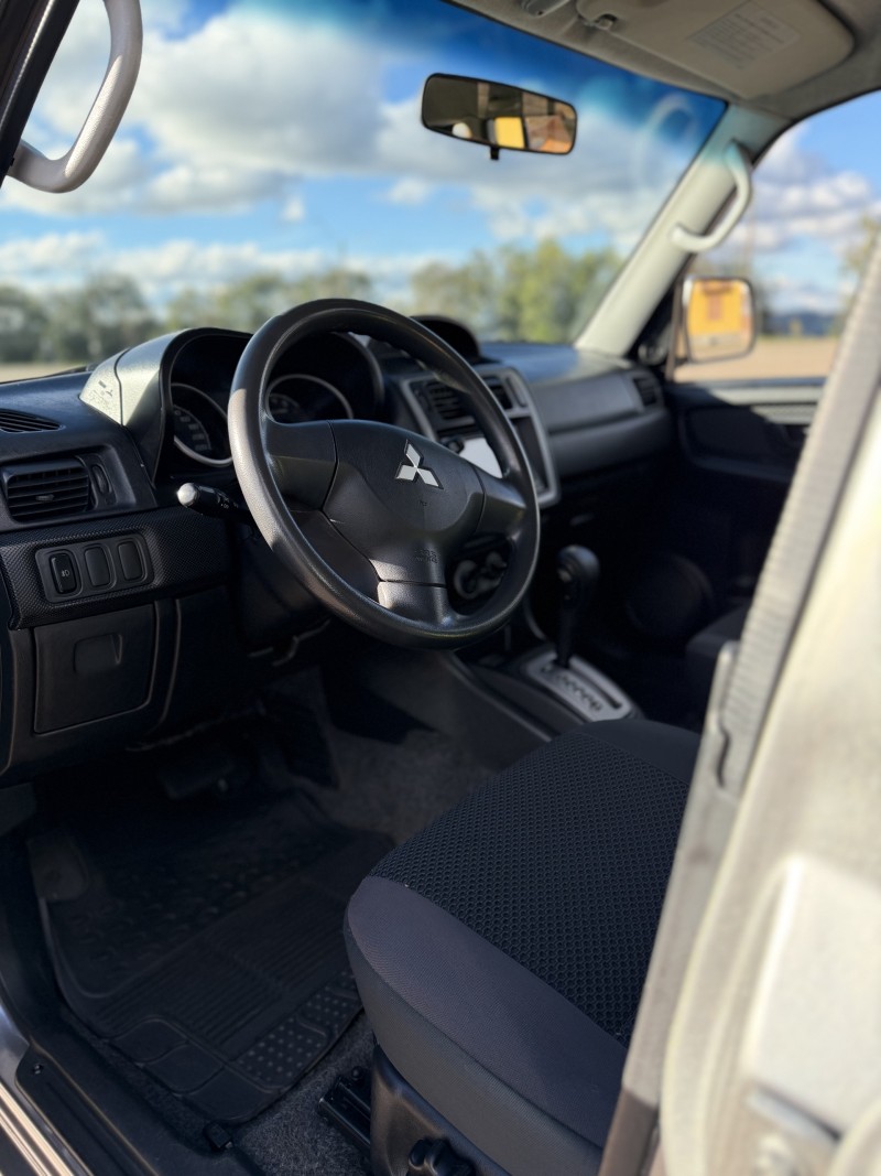 PAJERO TR4 2.0 4X4 16V 133CV FLEX 4P AUTOMÁTICO - 2012 - ANTôNIO PRADO
