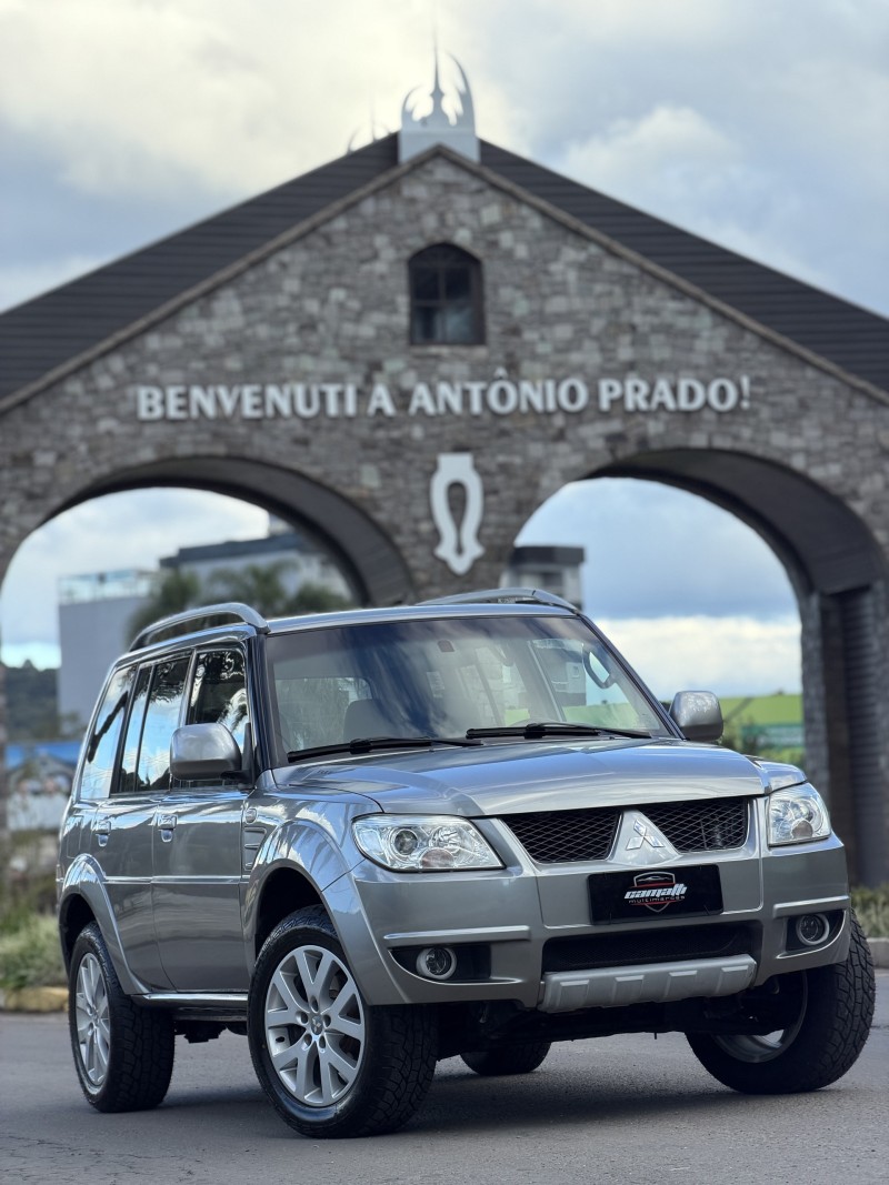 PAJERO TR4 2.0 4X4 16V 133CV FLEX 4P AUTOMÁTICO - 2012 - ANTôNIO PRADO