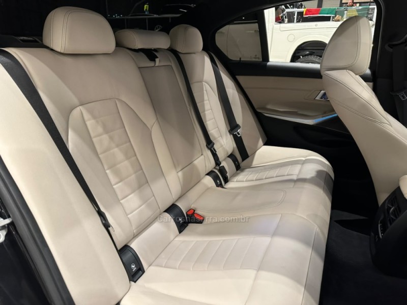 320I 2.0 M SPORT 16V TURBO ACTIVEFLEX 4P AUTOMÁTICO - 2025 - CAXIAS DO SUL