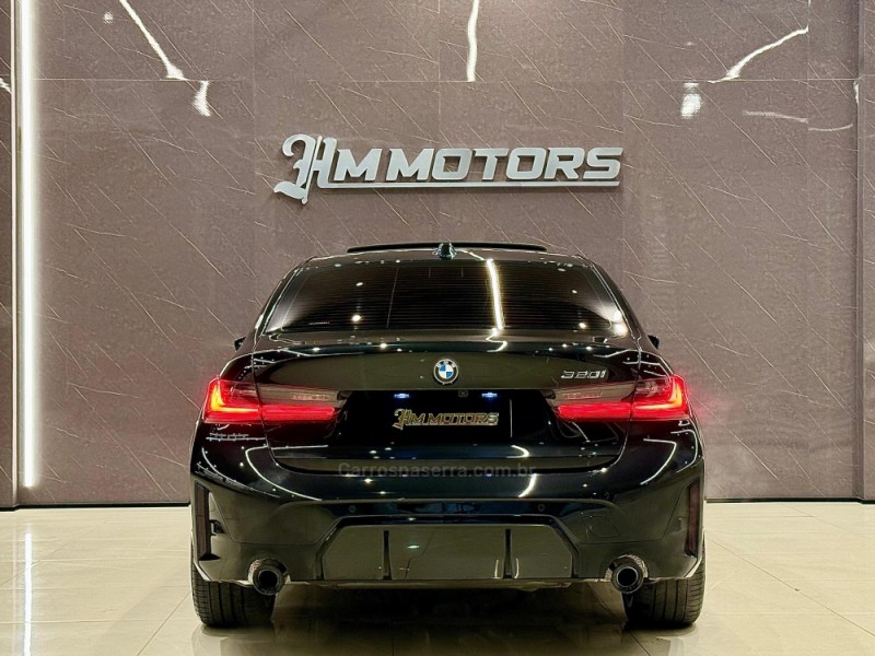 320I 2.0 M SPORT 16V TURBO ACTIVEFLEX 4P AUTOMÁTICO - 2025 - CAXIAS DO SUL