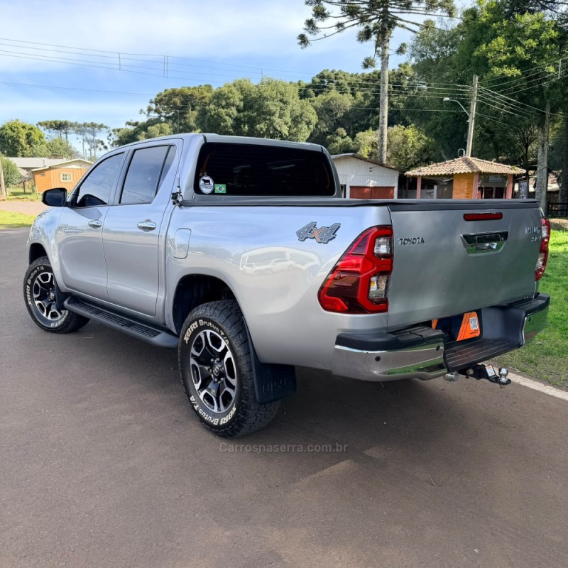 HILUX 2.8 SRV 4X4 CD 16V DIESEL 4P AUTOMÁTICO - 2024 - VACARIA