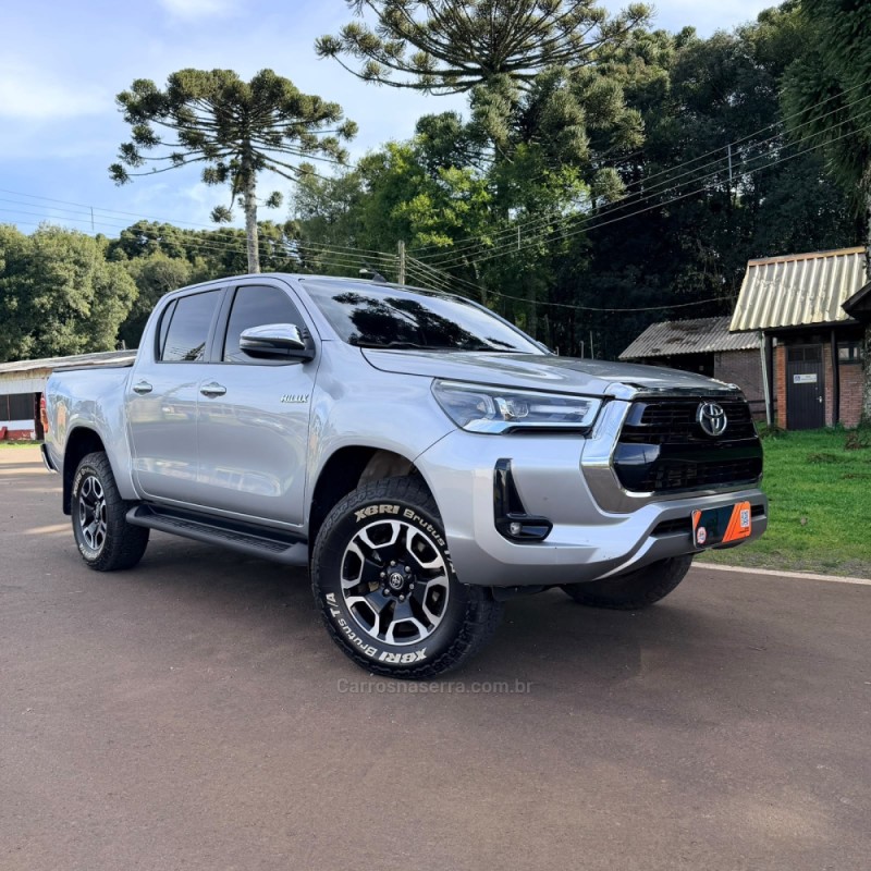 HILUX 2.8 SRV 4X4 CD 16V DIESEL 4P AUTOMÁTICO - 2024 - VACARIA