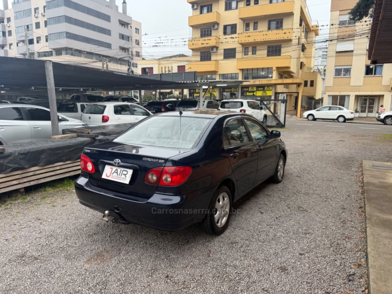 COROLLA 1.6 XLI 16V GASOLINA 4P MANUAL - 2005 - GARIBALDI