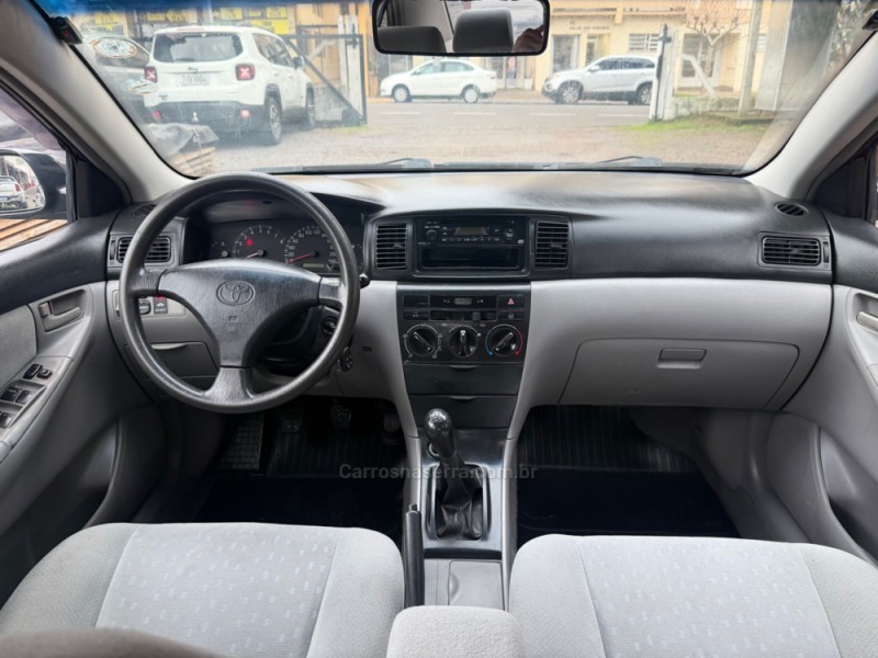 COROLLA 1.6 XLI 16V GASOLINA 4P MANUAL - 2005 - GARIBALDI