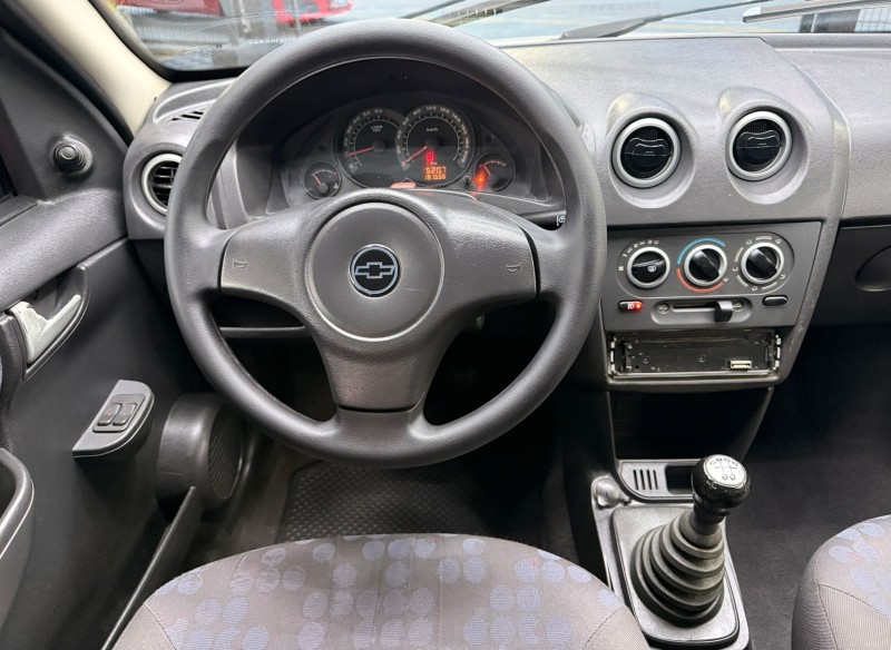 PRISMA 1.4 MPFI JOY 8V FLEX 4P MANUAL - 2008 - CANELA