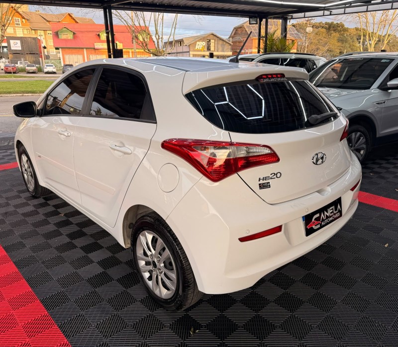 HB20 1.0 COMFORT 12V FLEX 4P MANUAL - 2018 - CANELA