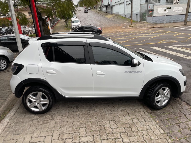 SANDERO 1.6 DYNAMIQUE EASY R 16V FLEX 4P AUTOMÁTICO - 2019 - CAXIAS DO SUL