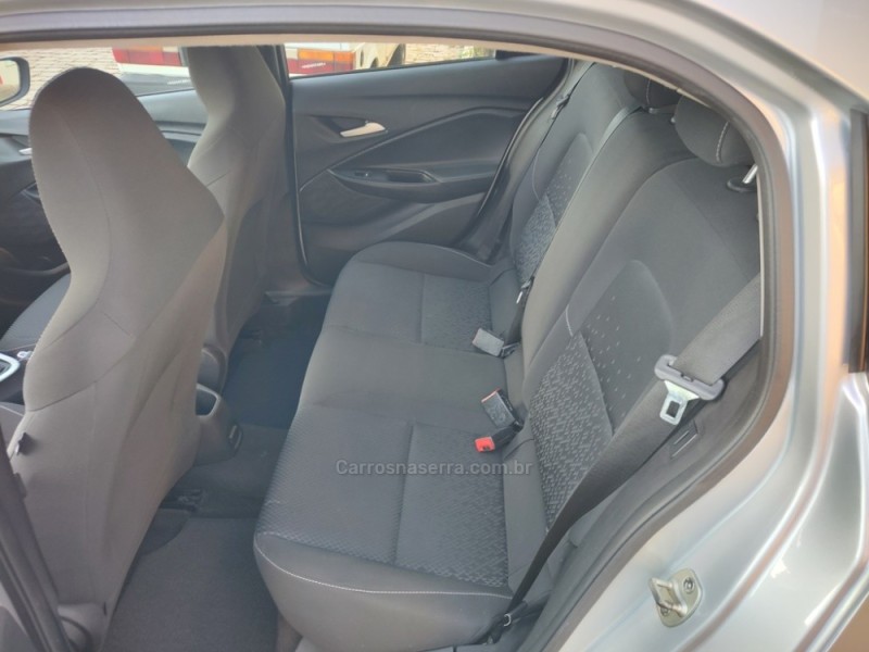 ONIX 1.0 LT 12V FLEX 4P MANUAL - 2021 - GUAPORé