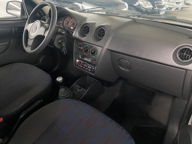 CELTA 1.0 MPFI SPIRIT 8V FLEX 4P MANUAL - 2010 - CAXIAS DO SUL