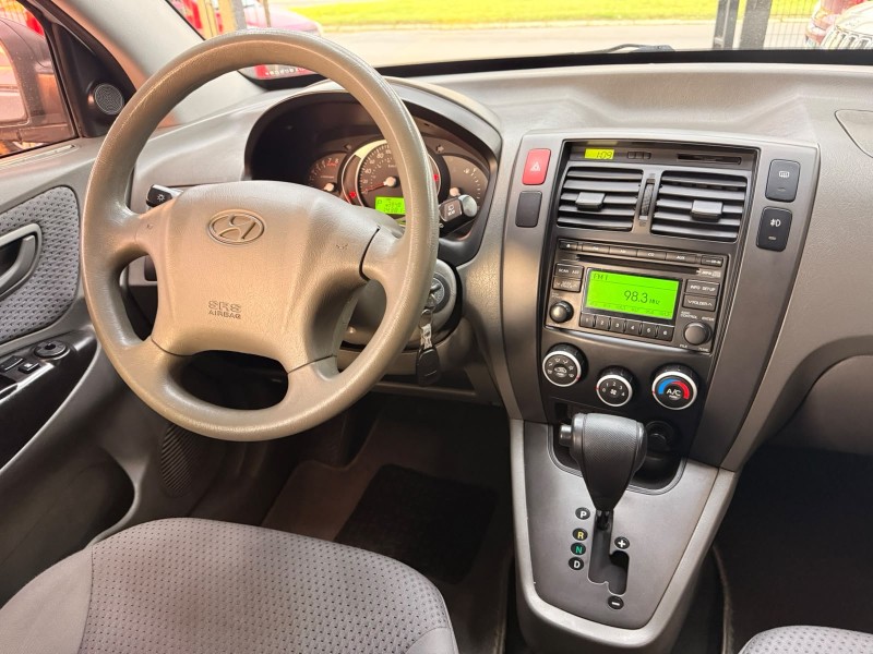 TUCSON 2.0 MPFI GL 16V 143CV 2WD GASOLINA 4P AUTOMÁTICO - 2010 - CANELA