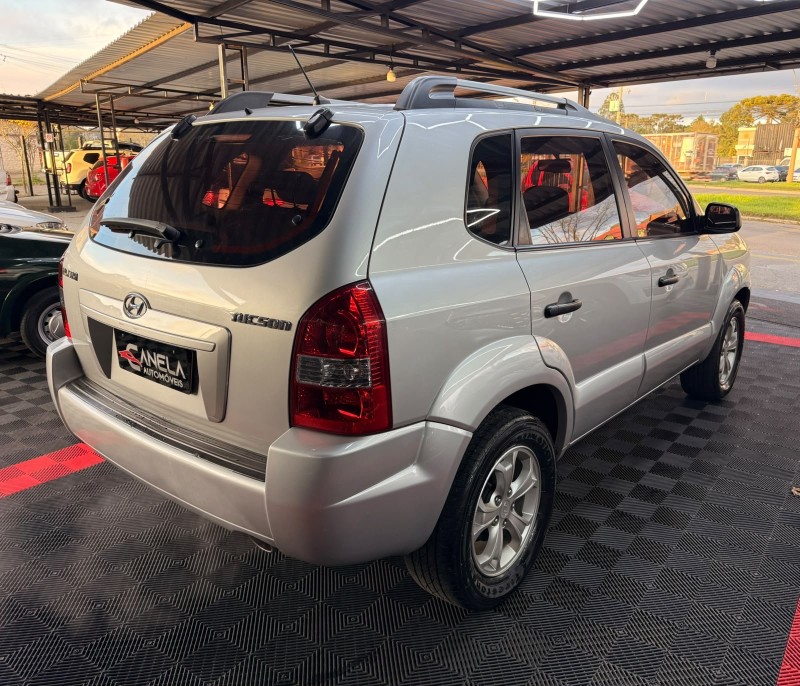 TUCSON 2.0 MPFI GL 16V 143CV 2WD GASOLINA 4P AUTOMÁTICO - 2010 - CANELA