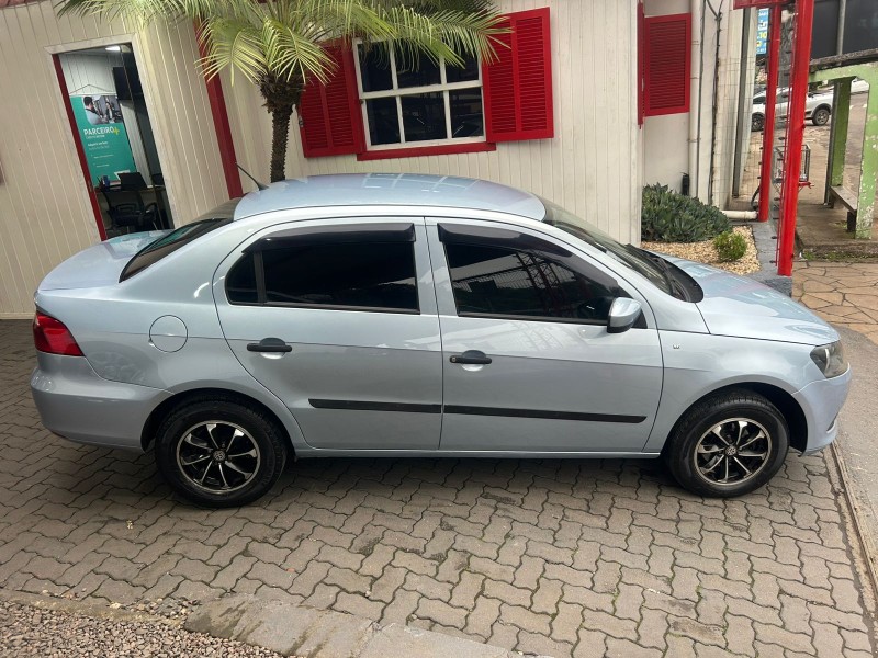 VOYAGE 1.6 MI CITY 8V FLEX 4P MANUAL - 2015 - TRêS COROAS